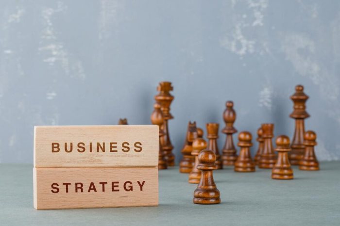 Strategi Bisnis Bertahan di Era Resesi