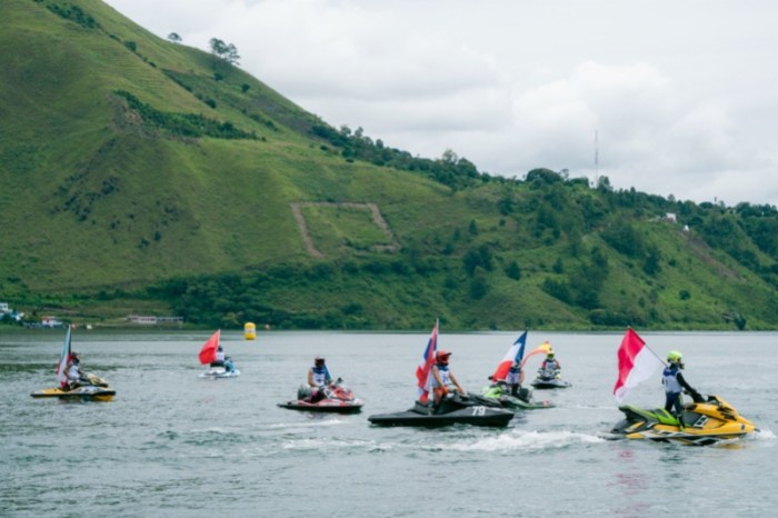 Festival Danau Toba Disambut Meriah Ribuan Pengunjung