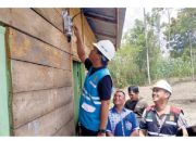 Warga Papua Barat Dapatkan Akses Listrik 24 Jam
