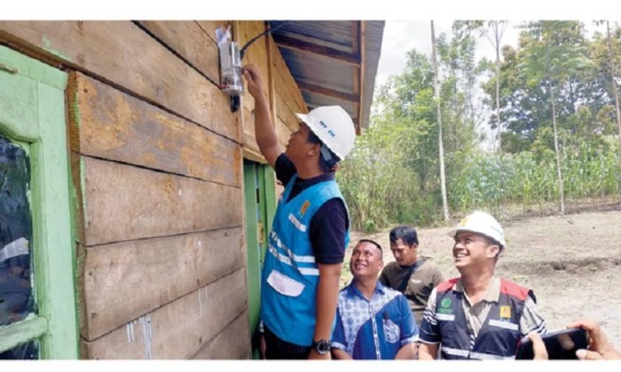 Warga Papua Barat Dapatkan Akses Listrik 24 Jam