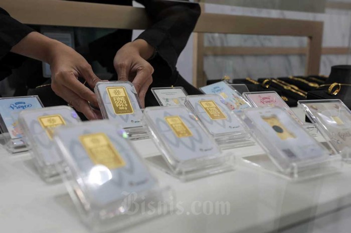 Harga Emas 24 Karat Antam dan UBS Kompak Naik