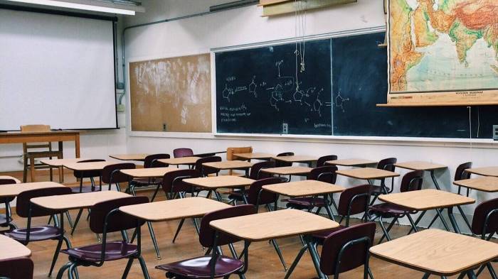 Sekolah Hybrid Resmi Diterapkan di 10 Provinsi