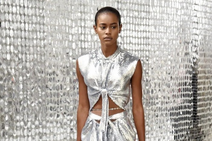 Warna Pakaian Favorit Tahun Ini Menurut Fashion Expert