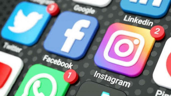 Bisnis di Era Digital & Media Sosial