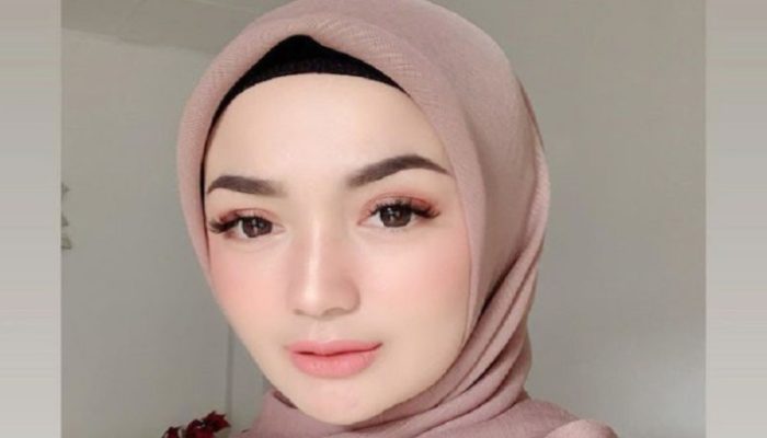 Amanda Lucson Pamer Chat Saya Bukan Orang Ketiga!