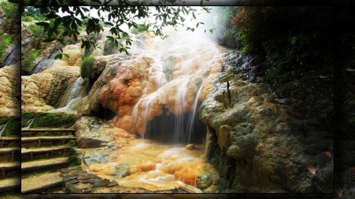 5 Tempat Wisata Terbaik di Baturaden untuk Traveler Pencinta Alam ... Wisata Off-Grid: Pilihan Traveler Pencinta Alam