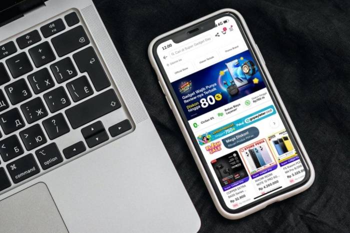 5 Perangkat Gadget untuk Menunjang Aktivitas Selama di Rumah Saja