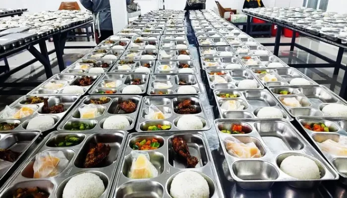 Keracunan Massal Marak, DPR Usul Kerja Sama Cari Solusi Cepat dan Tepat
