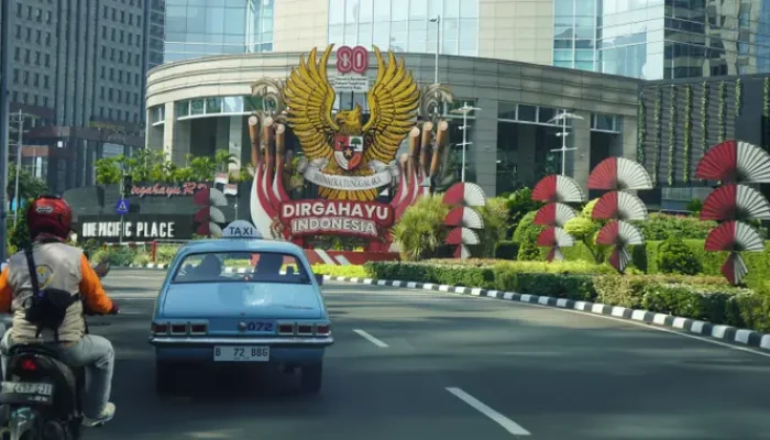 Dari Holden Torana ke Armada Ramah Lingkungan Perjalanan Setengah Abad Blue Bird