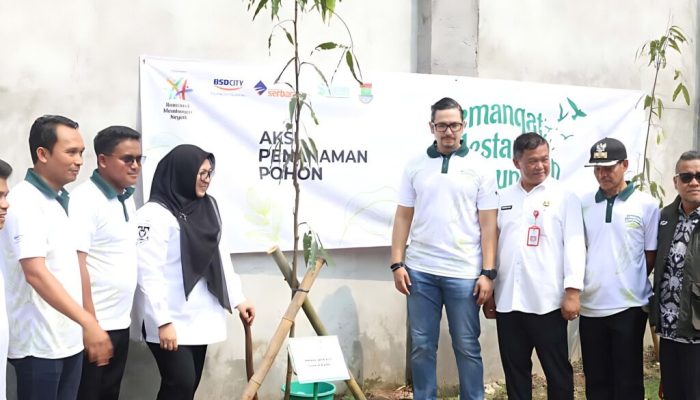 Penghijauan Tanam 160 Pohon untuk Lingkungan Berkelanjutan