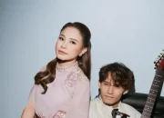 6 Potret Rossa dan Rizky Langit Ramadhan seperti Sahabat, dari Manggung hingga Nongkrong