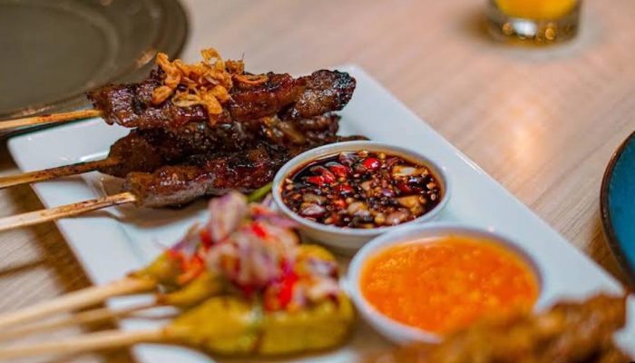 12 Tempat Makan Enak di Cilandak 2025, Dari Warung Legendaris hingga Kuliner Jepang