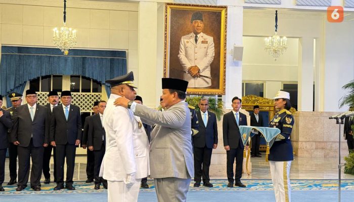 Gubernur Papua Ajak Warga Bersatu Setelah Prabowo Dilantik