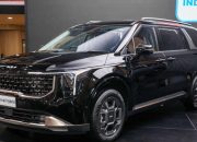 Kia Carnival Facelift Memperkenalkan Mesin Hybrid dan Desain Futuristis Baru