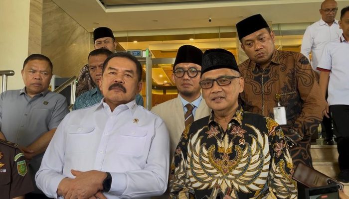 Menteri Haji Minta Bantuan Jaksa Agung untuk Peralihan Aset dan Seleksi Pegawai Bersih