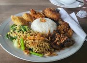 17 Tempat Makan Enak Dekat Kawah Ijen yang Populer Tahun 2025
