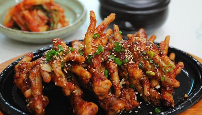6 Resep Ceker Mercon Pedas Manis yang Praktis dan Menggoda Selera