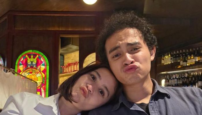 6 Potret Prilly Latuconsina dan Omara Esteghlal Kencan Glamour di Gala Premier