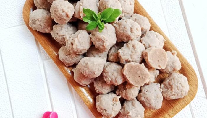 Resep Bakso Daging Sapi Kenyal dan Lembut yang Sederhana untuk Dibuat di Rumah