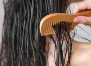 Menguncir Rambut Basah Berisiko Merusak Kulit Kepala dan Rambut