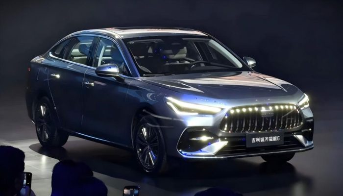 Galaxy Starshine 6 Sedan Plug-in Hybrid dengan Desain dan Teknologi Modern