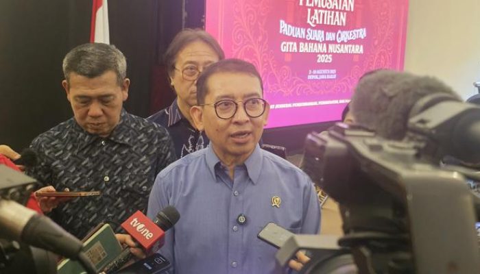 Prabowo Terima 49 Usulan Penerima Gelar Pahlawan Termasuk Soeharto dan Gus Dur