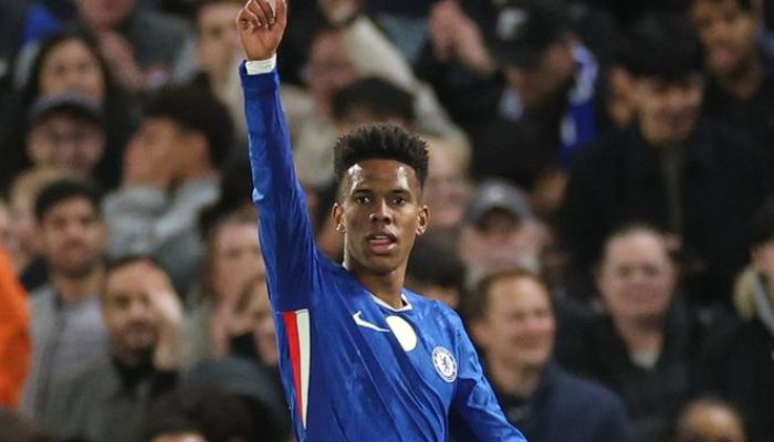 Estevao Terus Berinovasi, Kenapa Chelsea Masih Menahan di Bangku Cadangan?