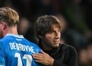 Ruang Ganti Napoli Kacau, Akan ‘Curhat’ Langsung ke Presiden De Laurentiis