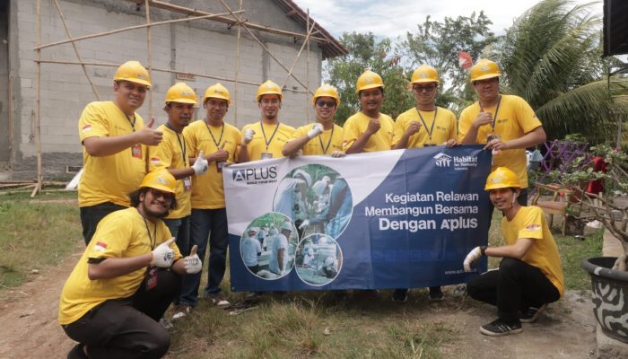 Rayakan 25 Tahun, Bangun Rumah Layak Huni di Tangerang Bersama Habitat for Humanity