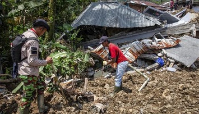 500 Personil SAR Dikerahkan Mencari 18 Korban Hilang Akibat Longsor Banjarnegara