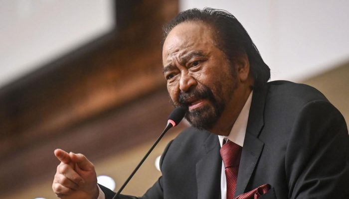 Surya Paloh Belum Entaskan PAW Sahroni dan Nafa Urbach Pasca Sanksi MKD