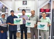 Perkenalan Slogan Global Baru In Step With Your Future dan Salurkan 585 Paket Bantuan Korban Banjir