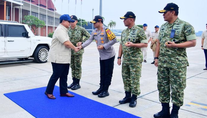 Prabowo Kunjungi Daerah Terkena Bencana di Aceh untuk Pastikan Penanganan Banjir Cepat