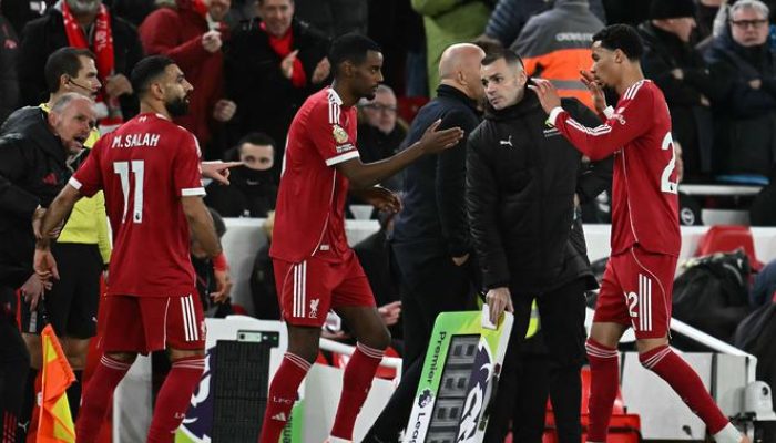 Cetak 2 Gol, The Reds Hancurkan The Seagulls