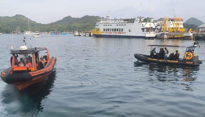 Kapal Wisata Tenggelam di Selat Padar Labuan Bajo, 4 Wisatawan Spanyol Masih Hilang