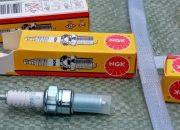 Cara Membedakan Busi Asli dan Palsu yang Mirip