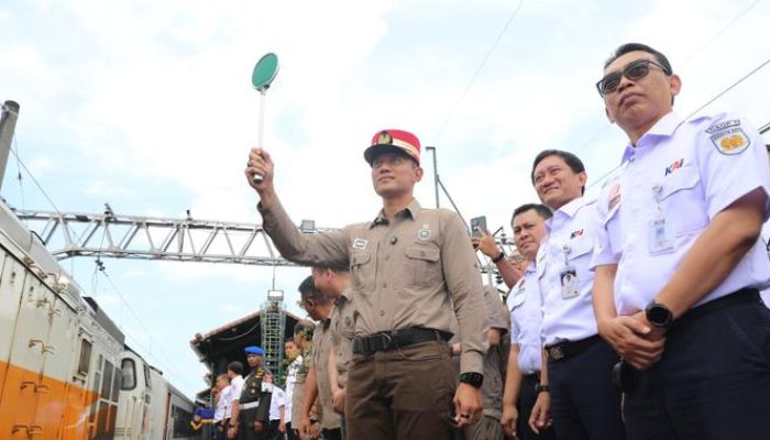 Potensi Banjir Jawa Tengah diingatkan, KAI diminta antisipasi jalur kereta