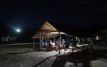 Program Kampung Terang Hemat Energi Jangkau 35.000 Warga Terpencil Pulau Buru