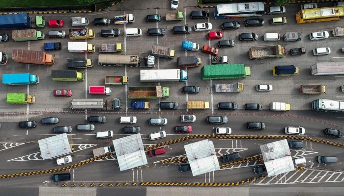 Libur Nataru 2025, 1,7 Juta Kendaraan Tinggalkan Jakarta Melalui Jalan Tol