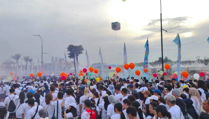 HUT ke-19 Paramount Enterprise Sukses, 12.000 Peserta Saksikan Ari Lasso dan DJ Yasmin di PCW 2025