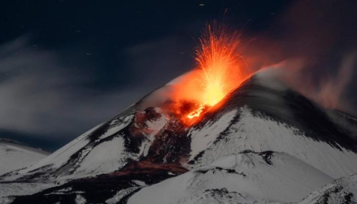Wisata Lava Gunung Etna Italia Diperketat, Pemandu Tur Melakukan Mogok Kerja