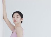 Go Yoon Jung Diduga Operasi Plastik Karena Pangkal Hidungnya Terlihat Semi Transparan