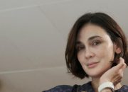 6 Potret Luna Maya Rambut Pendek Sambut Tahun Baru 2026 Tanpa Ribet dan Buang Sial