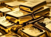 Harga Emas Terbang Tinggi Tiga Teratas