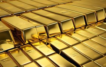 China Borong Emas Selama 15 Bulan, Agresif Tinggalkan Dolar AS