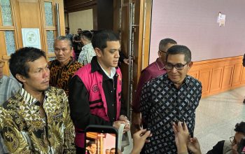 Dituntut 18 Tahun Penjara Kerry Andrianto Riza Terkait Kasus Tata Kelola Minyak Mentah