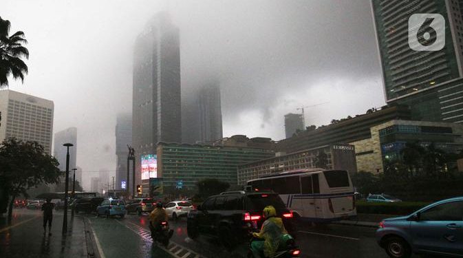 Peringatan Dini BPBD DKI untuk Warga Jakarta Waspadai Cuaca Ekstrem hingga 3 Mei 2026