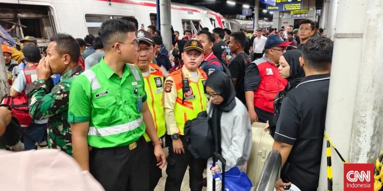 Korban Tabrakan Kereta di Bekasi: 4 Meninggal dan 38 Dievakuasi