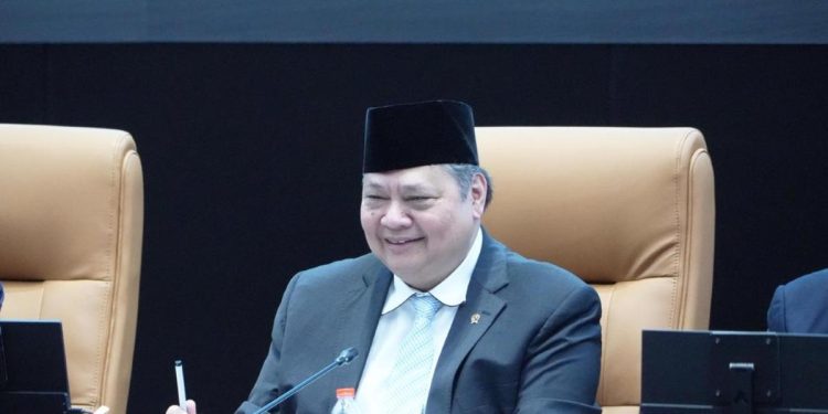 Pertumbuhan 6,5 Persen Melalui Kebijakan Ekspor Sumber Daya Alam