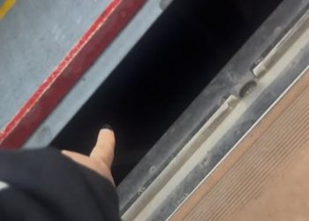 Viral Penumpang KRL Temukan Pria Ngintip di Bawah Peron Stasiun Kebayoran KAI Berkomentar